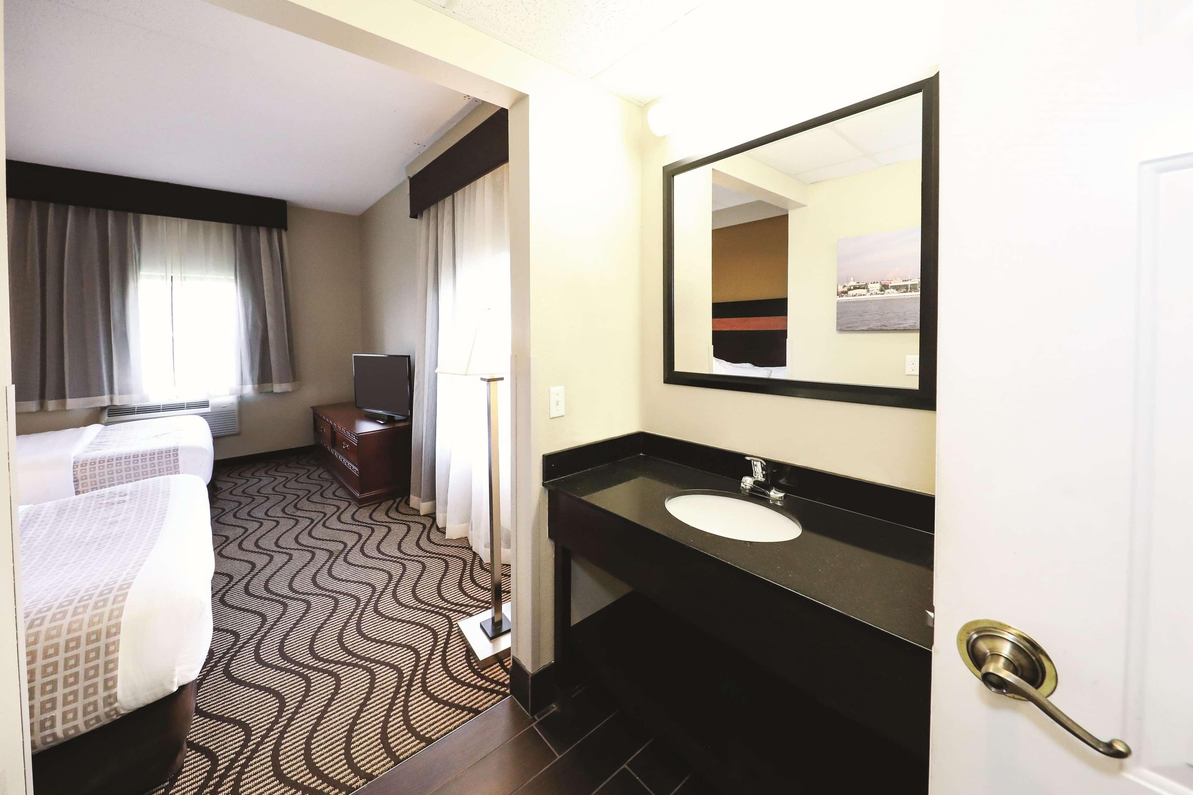 La Quinta Inn By Wyndham Sandusky Near Cedar Point Dış mekan fotoğraf