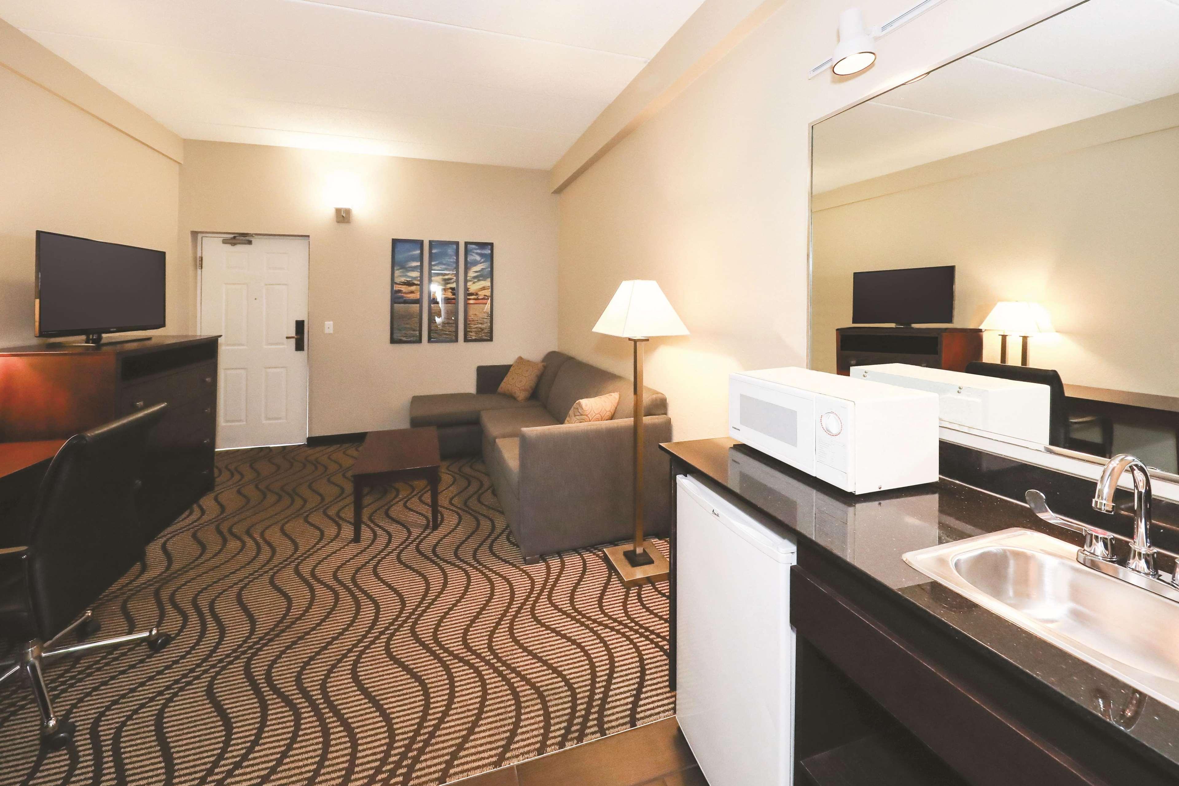 La Quinta Inn By Wyndham Sandusky Near Cedar Point Dış mekan fotoğraf