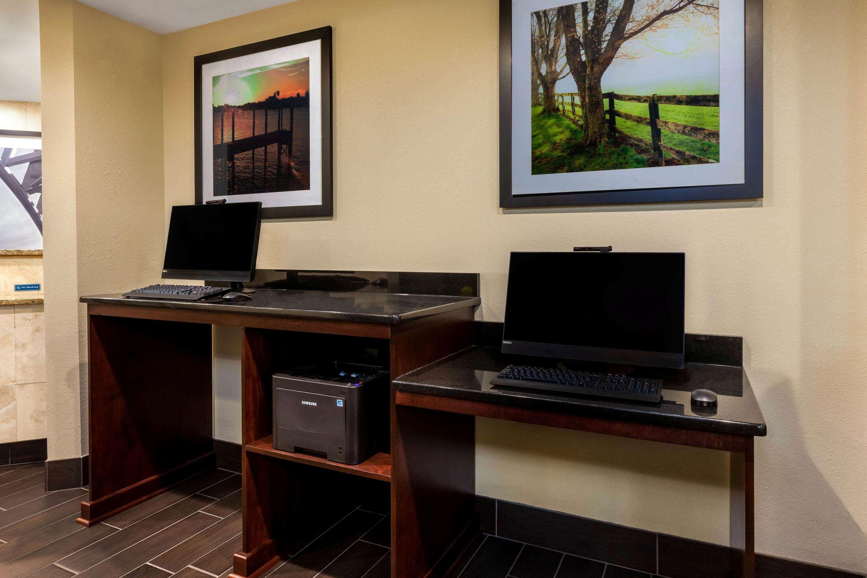 La Quinta Inn By Wyndham Sandusky Near Cedar Point Dış mekan fotoğraf