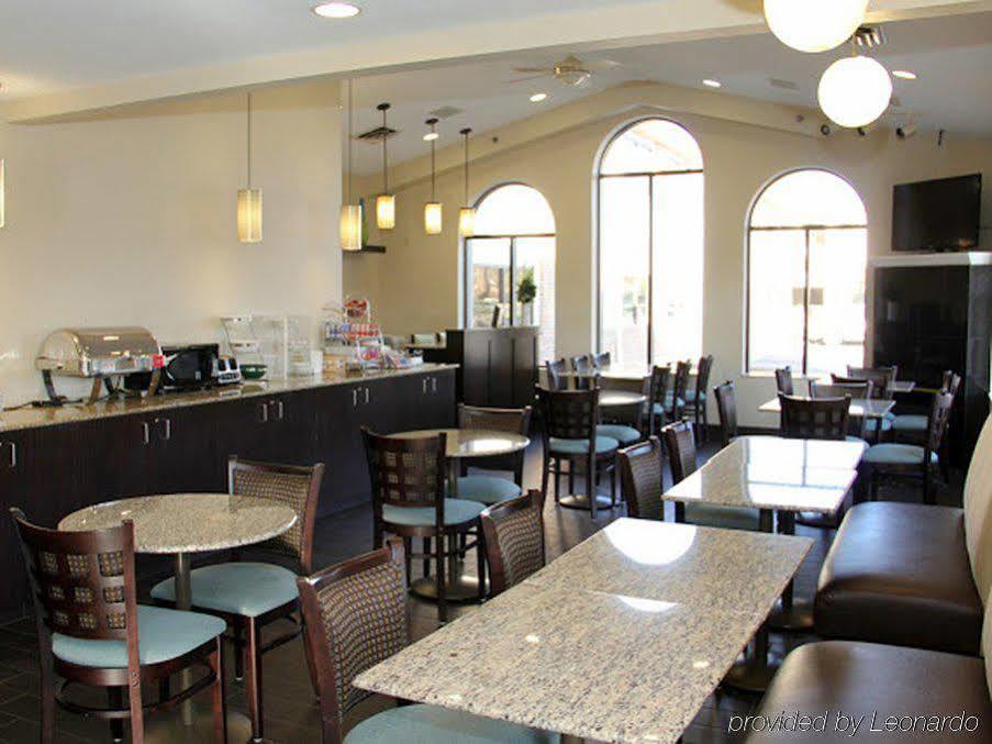 La Quinta Inn By Wyndham Sandusky Near Cedar Point Dış mekan fotoğraf
